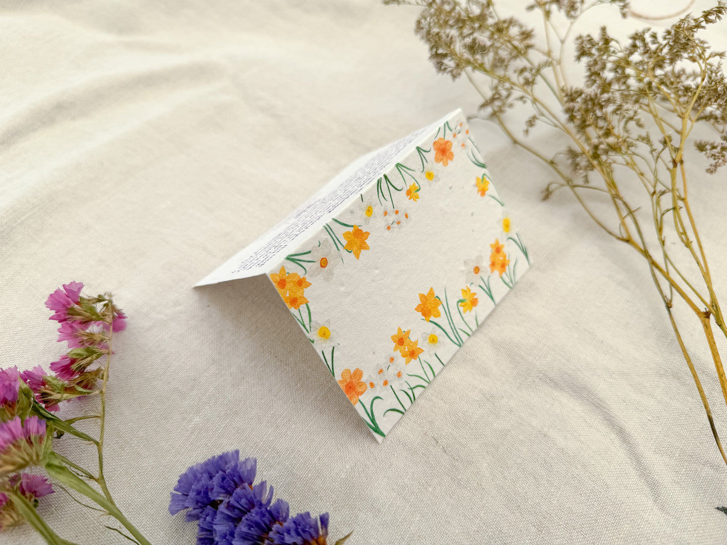 Plantable Wedding Daffodil Place Cards