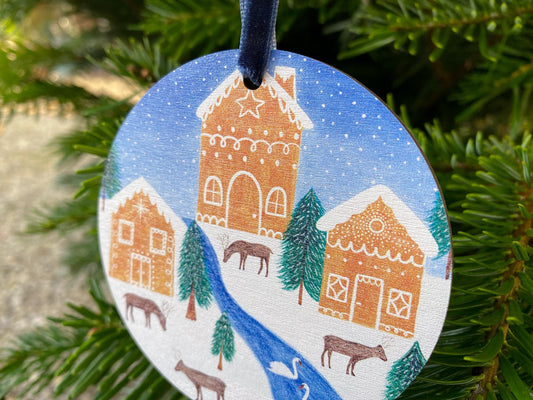 Gingerbread houses wooden decoration