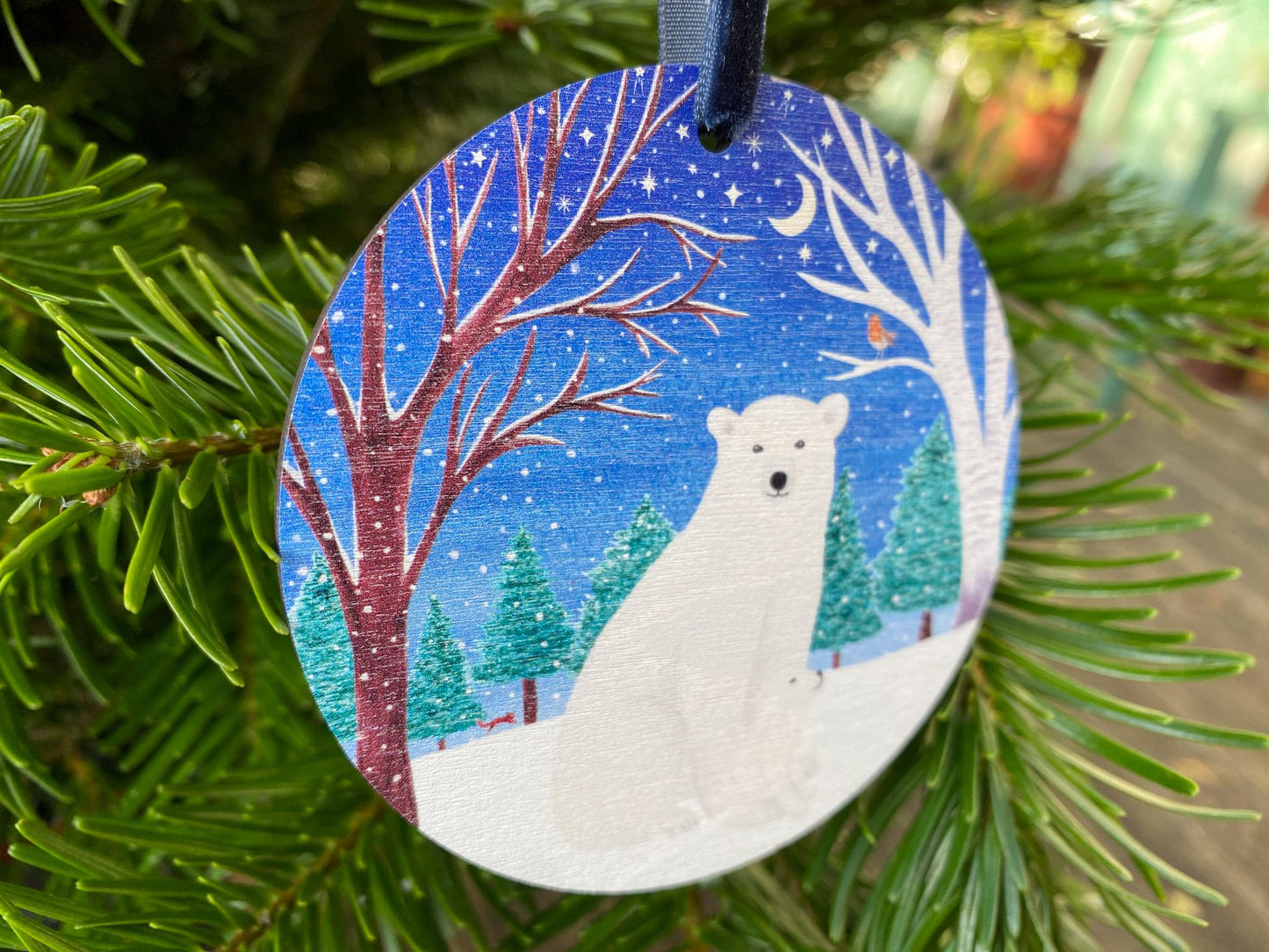 Polar bear wooden decoration